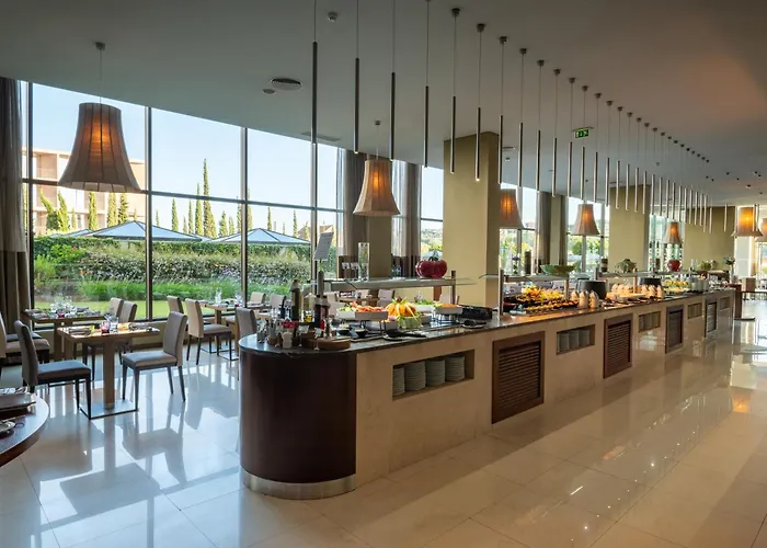 מלון Gale קוימברה