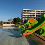 Gale Hotel 4*