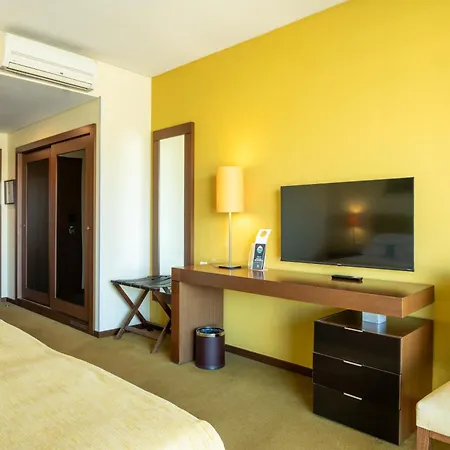 Gale Hotel 4*