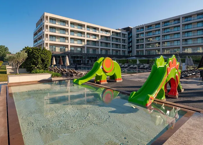 格尔别墅 4* 科英布拉